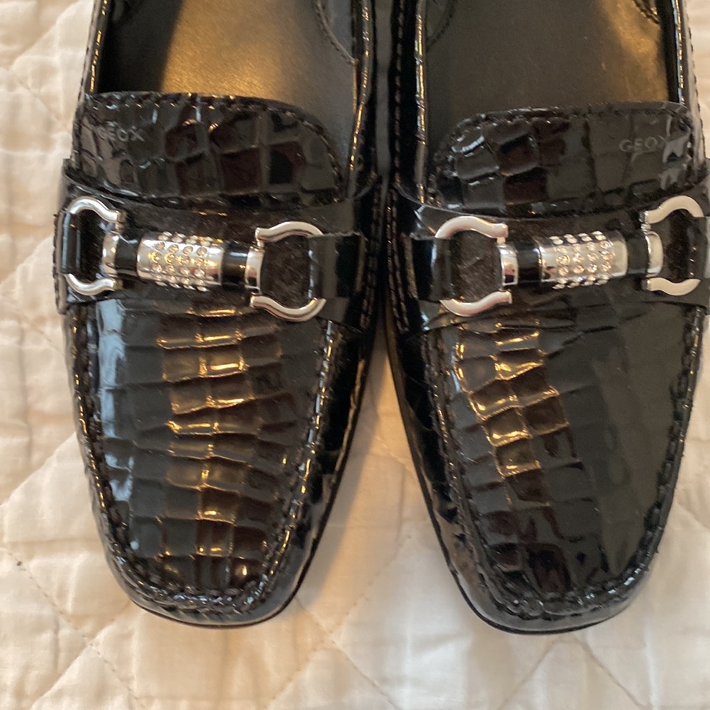 NWT Geox patent leather loafer! - Picture 2 of 9